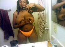 Grannies Matures to stroke
